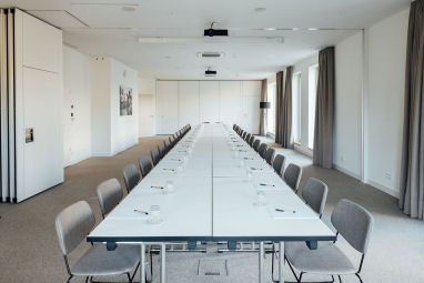 Vienna House by Wyndham MQ Kronberg: Meeting Room
